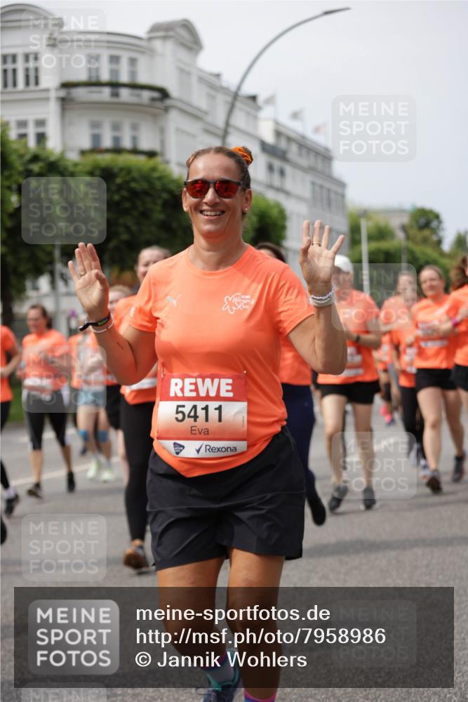 15.06.2025 - REWE Women's Run Jannik Wohlers http://msf.ph/oto/7958986 15.06.2025 09:44:42 Laufen 5411 meine-sportfotos.de