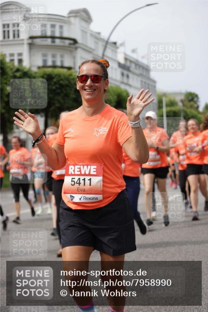 15.06.2025 - REWE Women's Run Jannik Wohlers http://msf.ph/oto/7958990 15.06.2025 09:44:42 Laufen 5411 meine-sportfotos.de