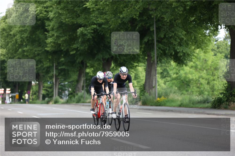 15.06.2025 - 7 Türme Triathlon Yannick Fuchs http://msf.ph/oto/7959005 15.06.2025 09:49:23 Radfahren 113, 114, 115 meine-sportfotos.de