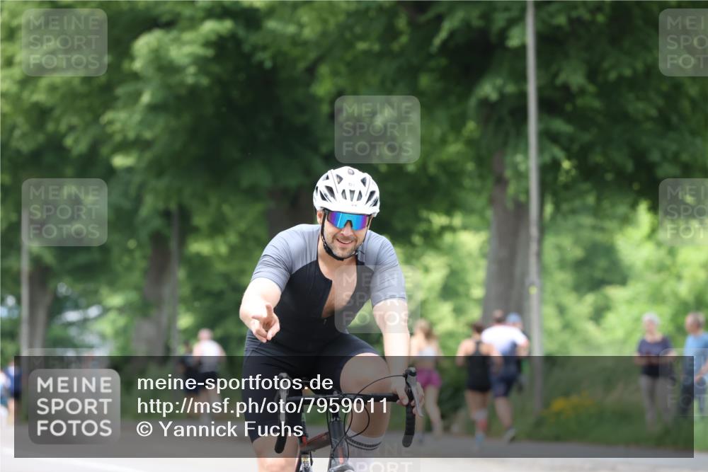 15.06.2025 - 7 Türme Triathlon Yannick Fuchs http://msf.ph/oto/7959011 15.06.2025 13:47:01 Radfahren 474, 929 meine-sportfotos.de