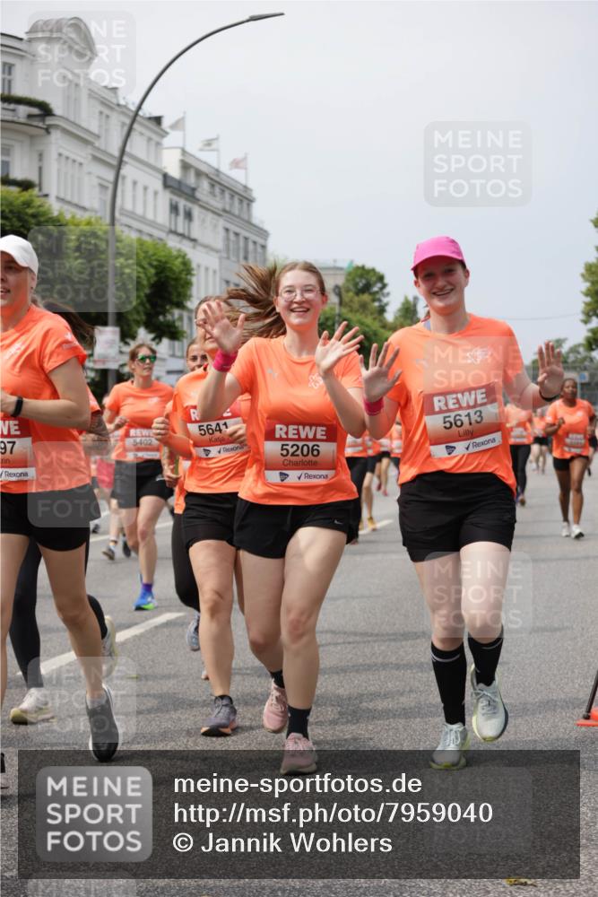 15.06.2025 - REWE Women's Run Jannik Wohlers http://msf.ph/oto/7959040 15.06.2025 09:44:43 Laufen 97, 5402, 5641, 5613, 5206 meine-sportfotos.de