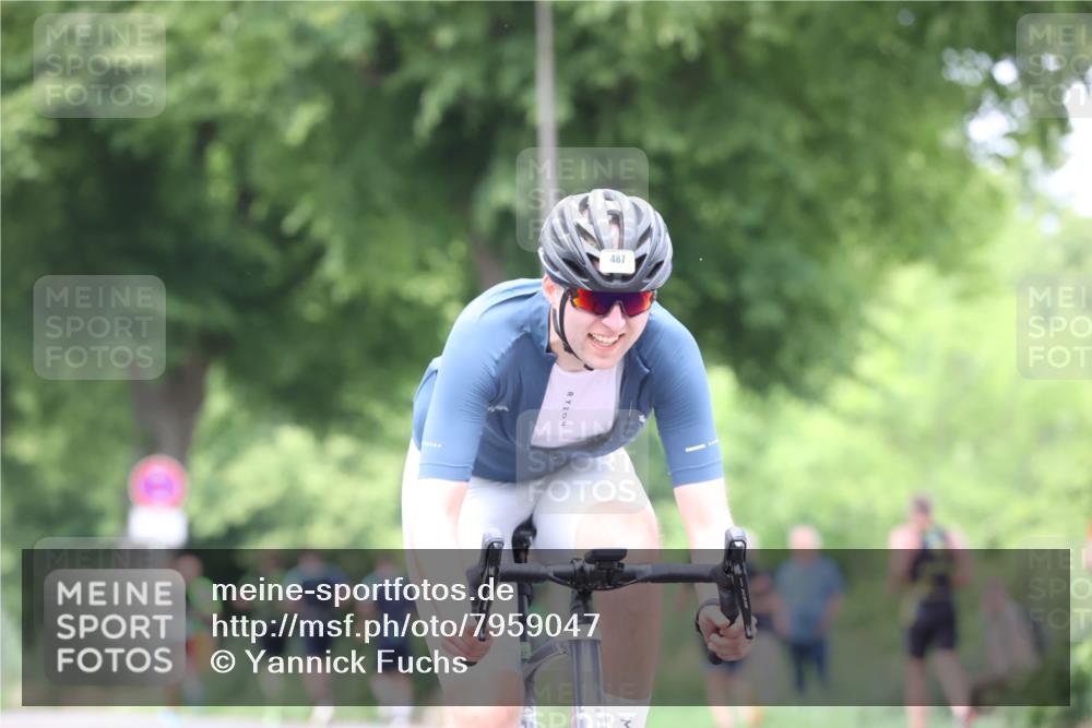 15.06.2025 - 7 Türme Triathlon Yannick Fuchs http://msf.ph/oto/7959047 15.06.2025 13:47:14 Radfahren 487, 931 meine-sportfotos.de