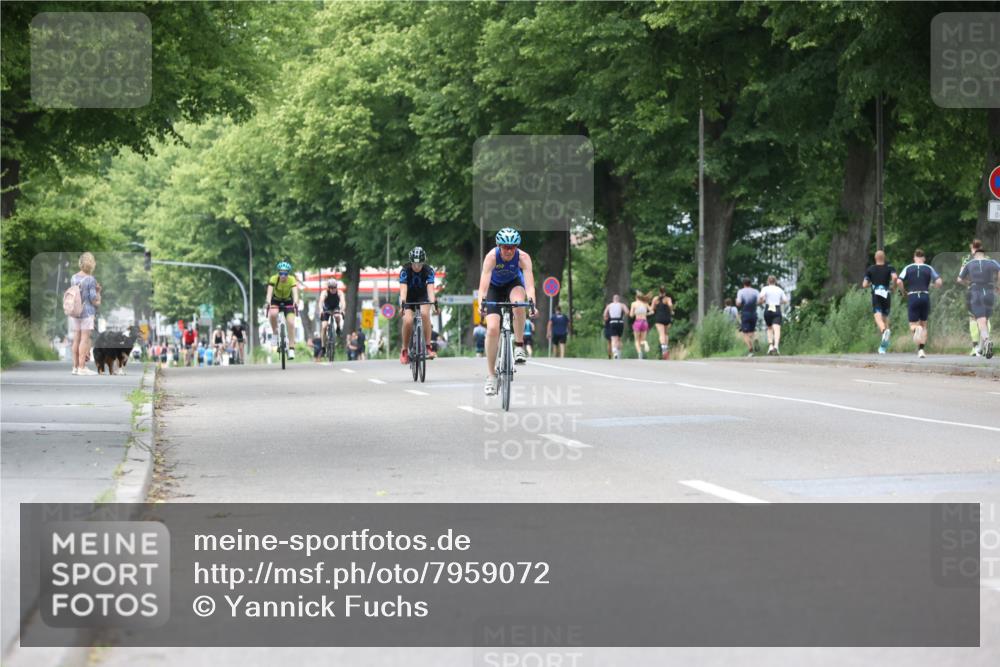 15.06.2025 - 7 Türme Triathlon Yannick Fuchs http://msf.ph/oto/7959072 15.06.2025 13:47:18 Radfahren 931, 1174 meine-sportfotos.de