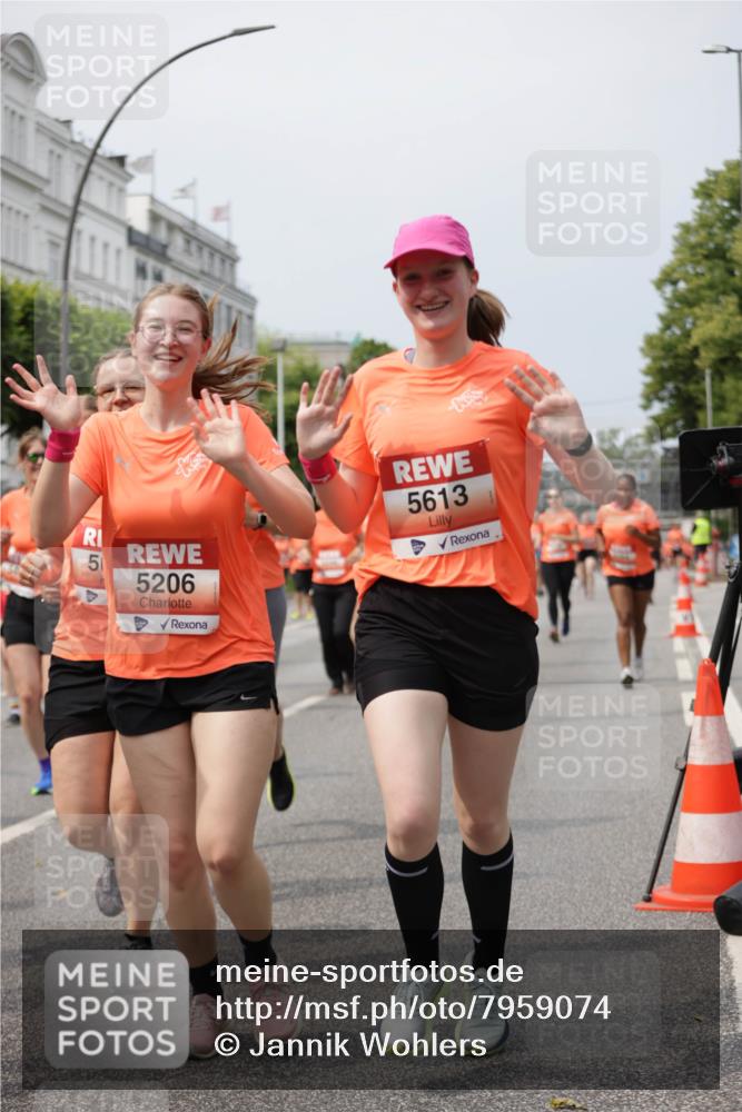 15.06.2025 - REWE Women's Run Jannik Wohlers http://msf.ph/oto/7959074 15.06.2025 09:44:44 Laufen 5, 5206, 5613 meine-sportfotos.de