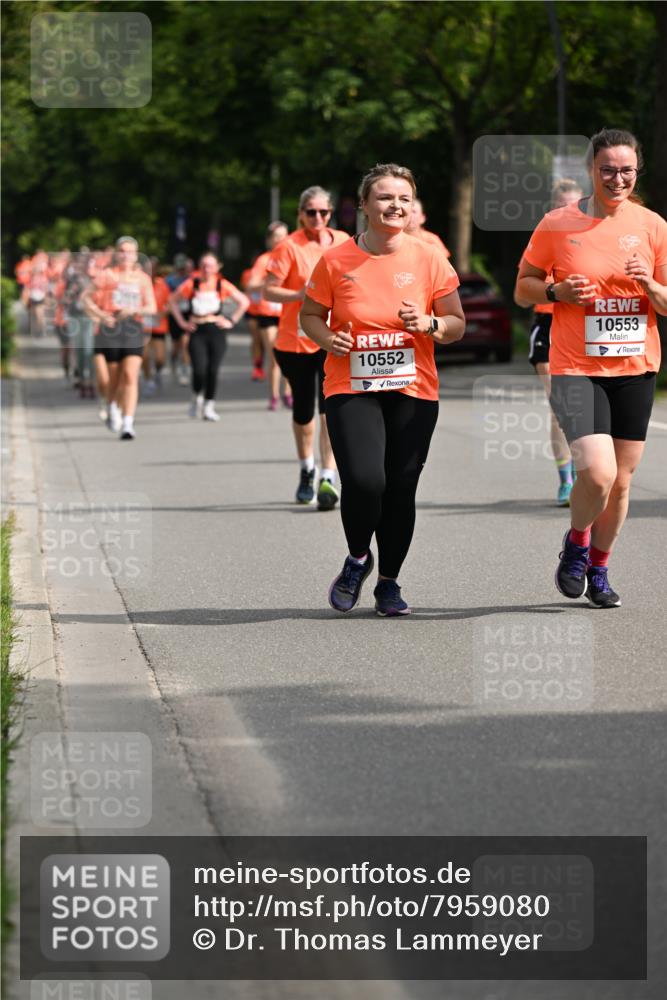 15.06.2025 - REWE Women's Run Dr. Thomas Lammeyer http://msf.ph/oto/7959080 15.06.2025 09:48:45 Laufen 10552, 10553 meine-sportfotos.de