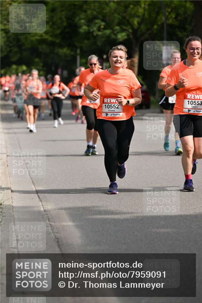 15.06.2025 - REWE Women's Run Dr. Thomas Lammeyer http://msf.ph/oto/7959091 15.06.2025 09:48:45 Laufen 10552, 10553 meine-sportfotos.de
