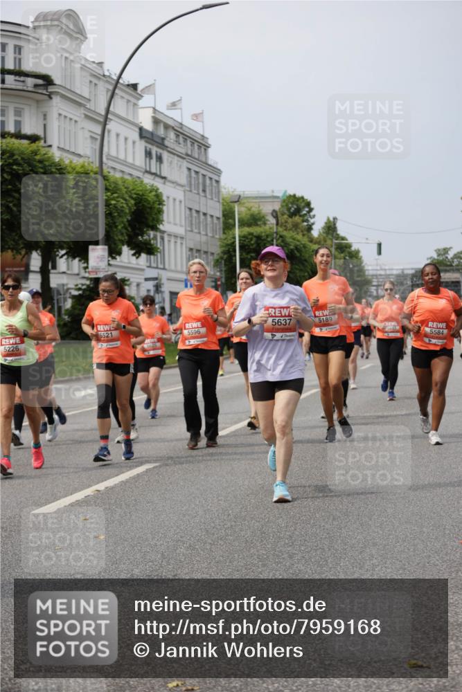 15.06.2025 - REWE Women's Run Jannik Wohlers http://msf.ph/oto/7959168 15.06.2025 09:44:46 Laufen 5637, 5189, 5521, 5596, 5653, 5226, 5625, 5584 meine-sportfotos.de