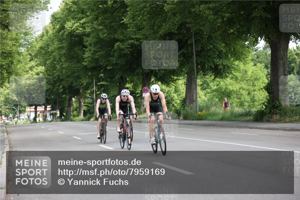 15.06.2025 - 7 Türme Triathlon Yannick Fuchs http://msf.ph/oto/7959169 15.06.2025 09:51:25 Radfahren 63 meine-sportfotos.de