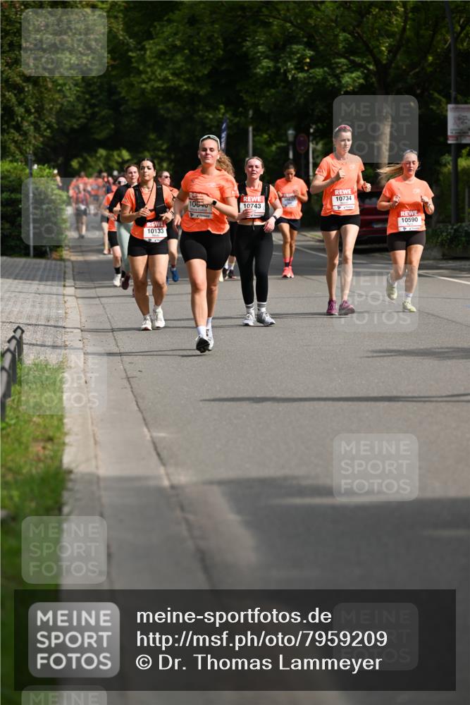 15.06.2025 - REWE Women's Run Dr. Thomas Lammeyer http://msf.ph/oto/7959209 15.06.2025 09:48:49 Laufen 10133, 10590 meine-sportfotos.de