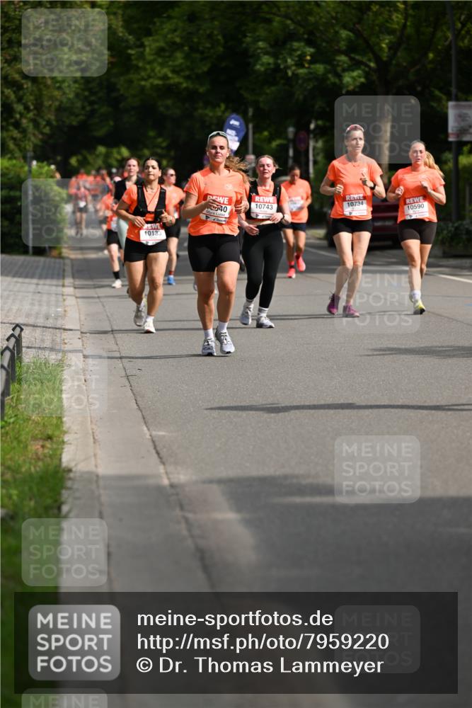 15.06.2025 - REWE Women's Run Dr. Thomas Lammeyer http://msf.ph/oto/7959220 15.06.2025 09:48:49 Laufen 40, 10743, 10590, 10734 meine-sportfotos.de