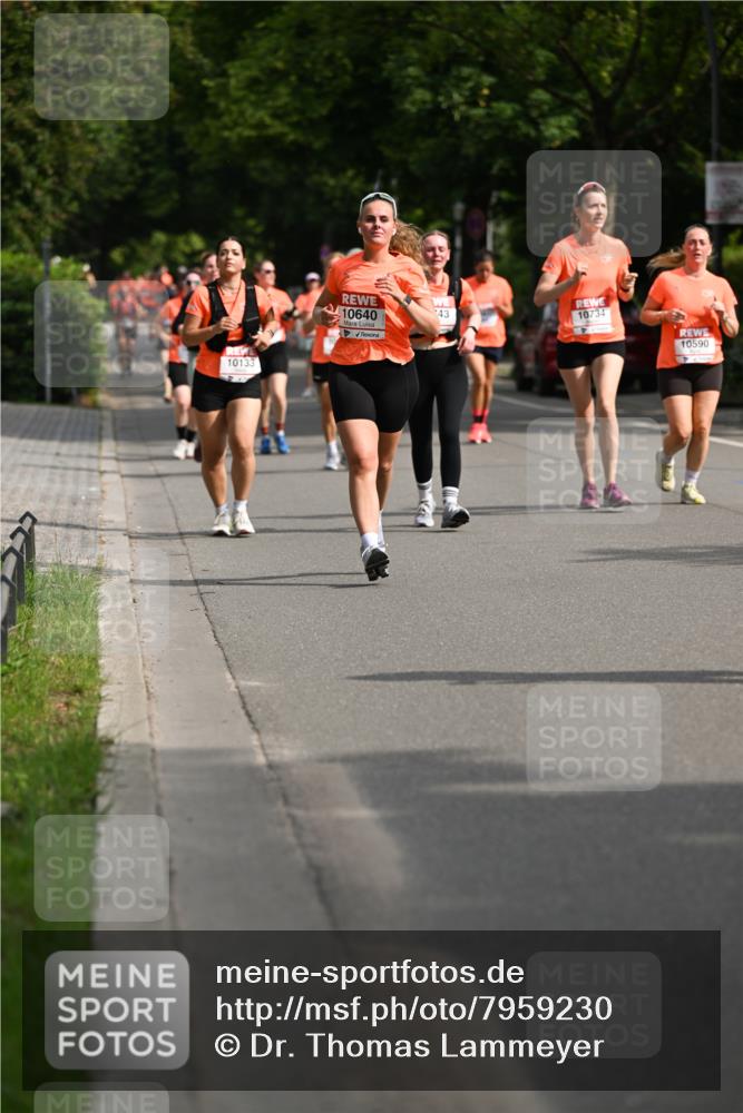 15.06.2025 - REWE Women's Run Dr. Thomas Lammeyer http://msf.ph/oto/7959230 15.06.2025 09:48:49 Laufen 10133, 10640, 43, 10734, 10590 meine-sportfotos.de