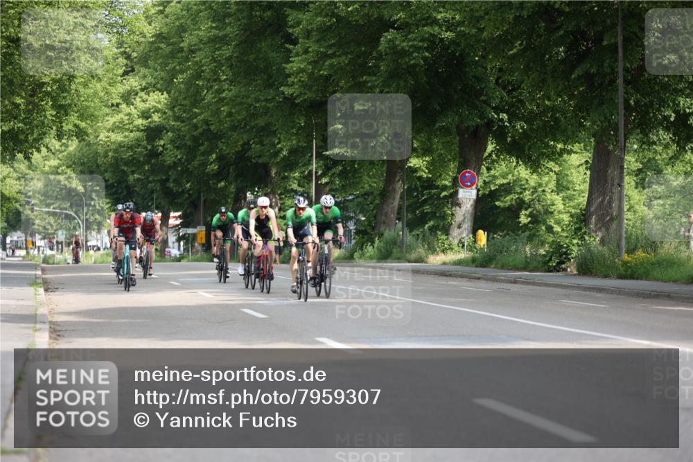 15.06.2025 - 7 Türme Triathlon Yannick Fuchs http://msf.ph/oto/7959307 15.06.2025 09:51:57 Radfahren 6, 8, 10, 41 meine-sportfotos.de
