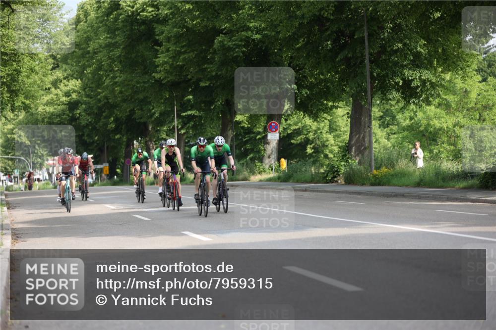 15.06.2025 - 7 Türme Triathlon Yannick Fuchs http://msf.ph/oto/7959315 15.06.2025 09:51:58 Radfahren 6, 8, 10, 41 meine-sportfotos.de
