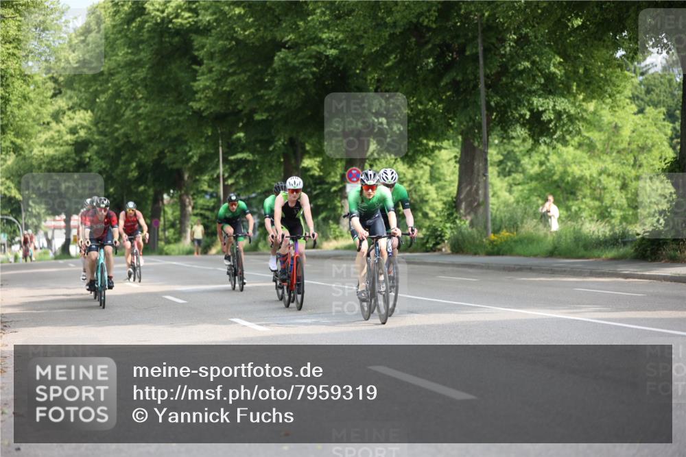 15.06.2025 - 7 Türme Triathlon Yannick Fuchs http://msf.ph/oto/7959319 15.06.2025 09:51:59 Radfahren 6, 8, 10, 41, 90 meine-sportfotos.de
