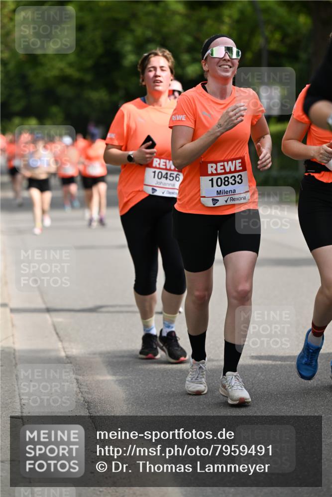 15.06.2025 - REWE Women's Run Dr. Thomas Lammeyer http://msf.ph/oto/7959491 15.06.2025 09:48:59 Laufen 10456, 10833 meine-sportfotos.de