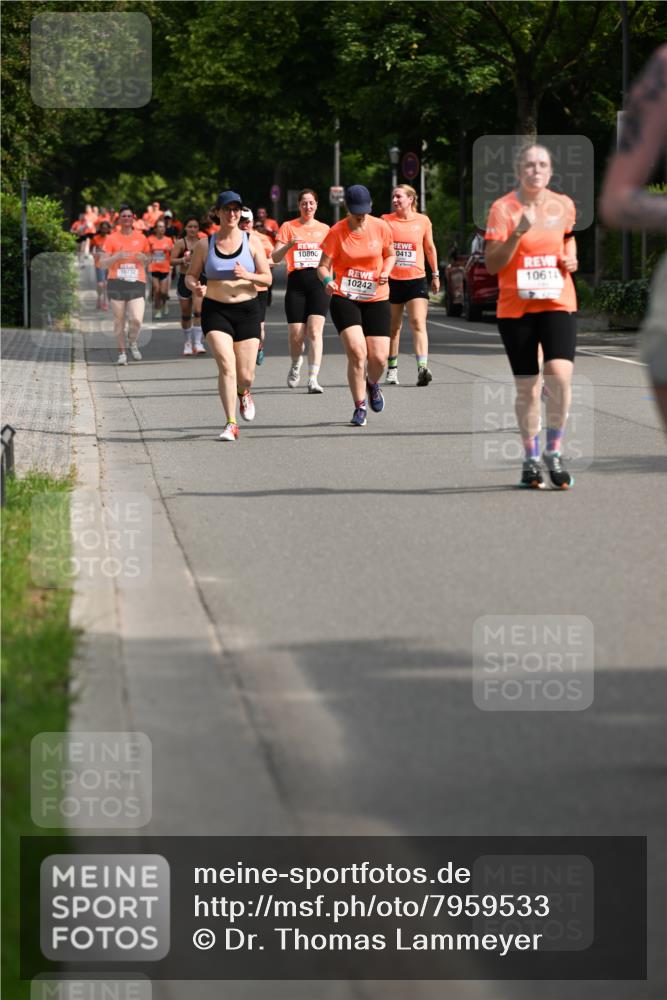15.06.2025 - REWE Women's Run Dr. Thomas Lammeyer http://msf.ph/oto/7959533 15.06.2025 09:49:01 Laufen 10242, 10614 meine-sportfotos.de