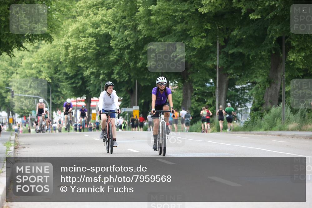 15.06.2025 - 7 Türme Triathlon Yannick Fuchs http://msf.ph/oto/7959568 15.06.2025 13:48:02 Radfahren 482, 737, 825, 876, 1178 meine-sportfotos.de