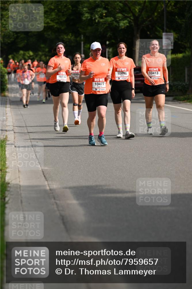 15.06.2025 - REWE Women's Run Dr. Thomas Lammeyer http://msf.ph/oto/7959657 15.06.2025 09:49:08 Laufen 10354, 10732, 10477, 10805, 10413 meine-sportfotos.de
