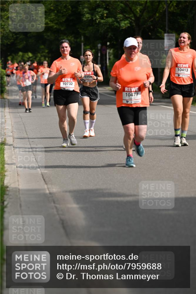 15.06.2025 - REWE Women's Run Dr. Thomas Lammeyer http://msf.ph/oto/7959688 15.06.2025 09:49:10 Laufen 0354, 10732, 10477, 10413 meine-sportfotos.de