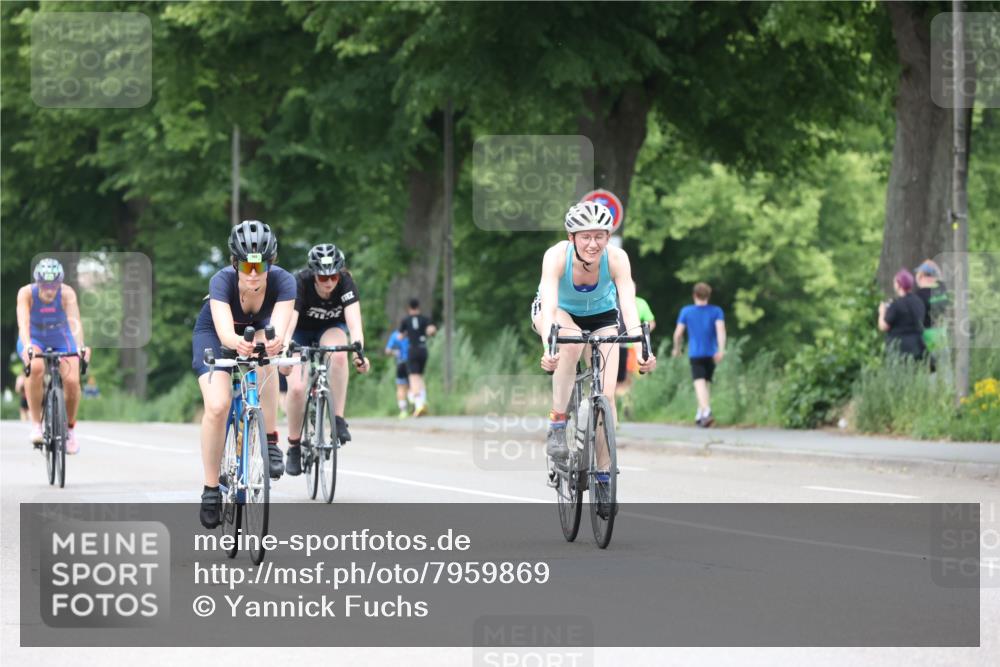 15.06.2025 - 7 Türme Triathlon Yannick Fuchs http://msf.ph/oto/7959869 15.06.2025 13:48:14 Radfahren 711, 724, 958, 1176, 1195 meine-sportfotos.de