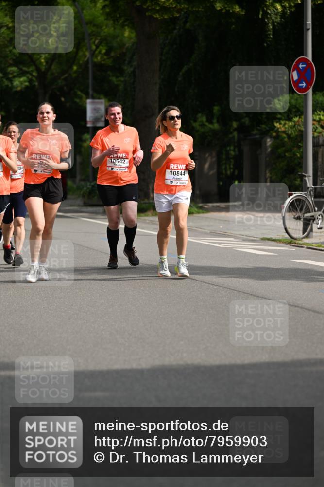 15.06.2025 - REWE Women's Run Dr. Thomas Lammeyer http://msf.ph/oto/7959903 15.06.2025 09:49:18 Laufen 10542, 10844 meine-sportfotos.de