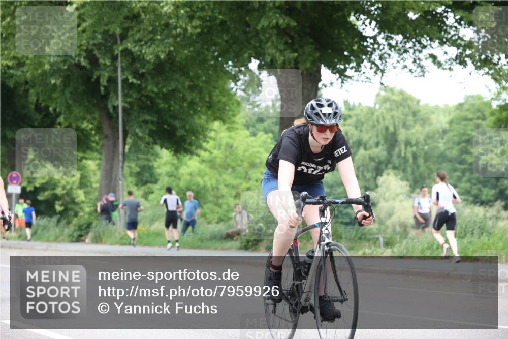 15.06.2025 - 7 Türme Triathlon Yannick Fuchs http://msf.ph/oto/7959926 15.06.2025 13:48:17 Radfahren 403, 934, 958, 1176, 1195 meine-sportfotos.de