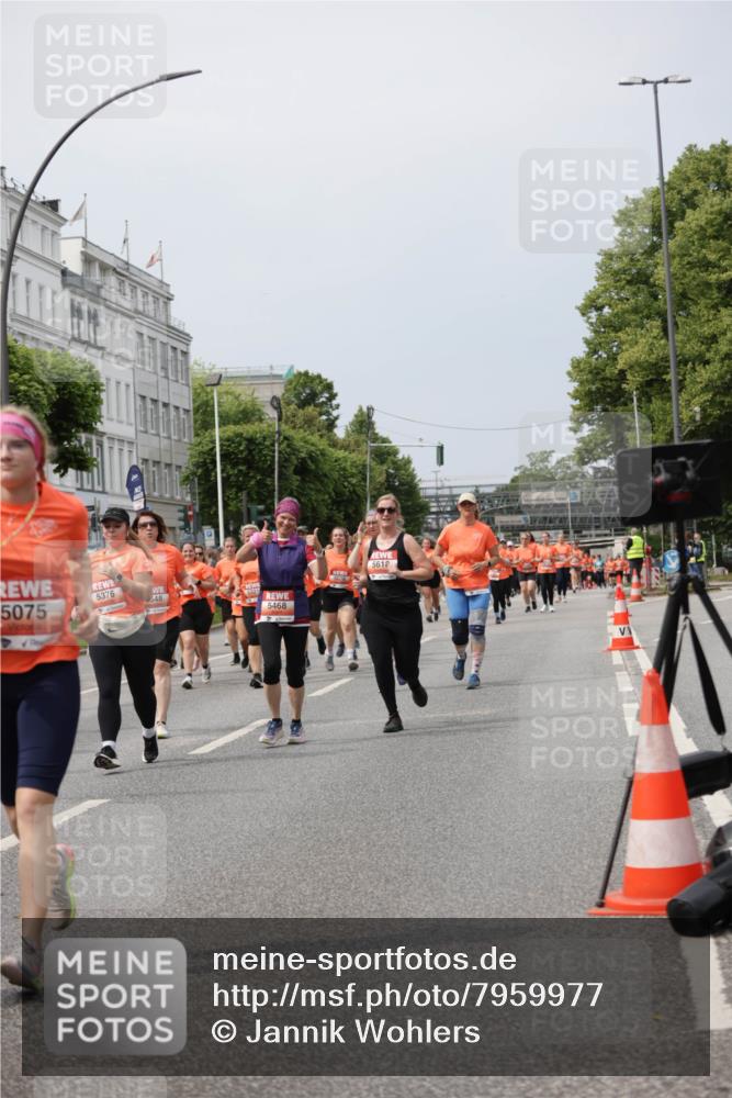 15.06.2025 - REWE Women's Run Jannik Wohlers http://msf.ph/oto/7959977 15.06.2025 09:45:13 Laufen 5075, 5376, 548, 5468, 5610 meine-sportfotos.de