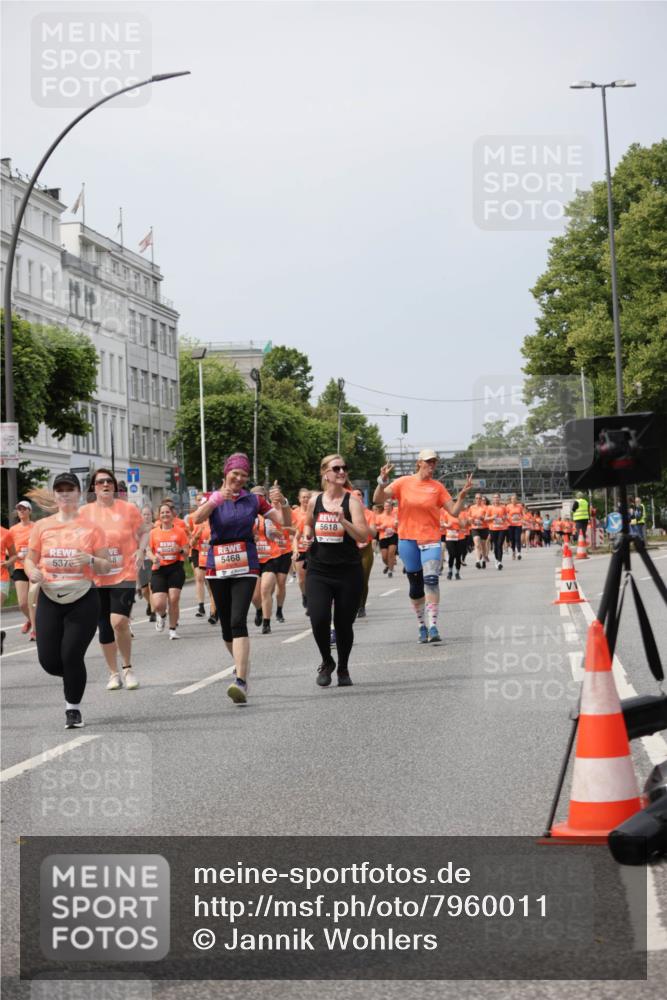 15.06.2025 - REWE Women's Run Jannik Wohlers http://msf.ph/oto/7960011 15.06.2025 09:45:13 Laufen  meine-sportfotos.de