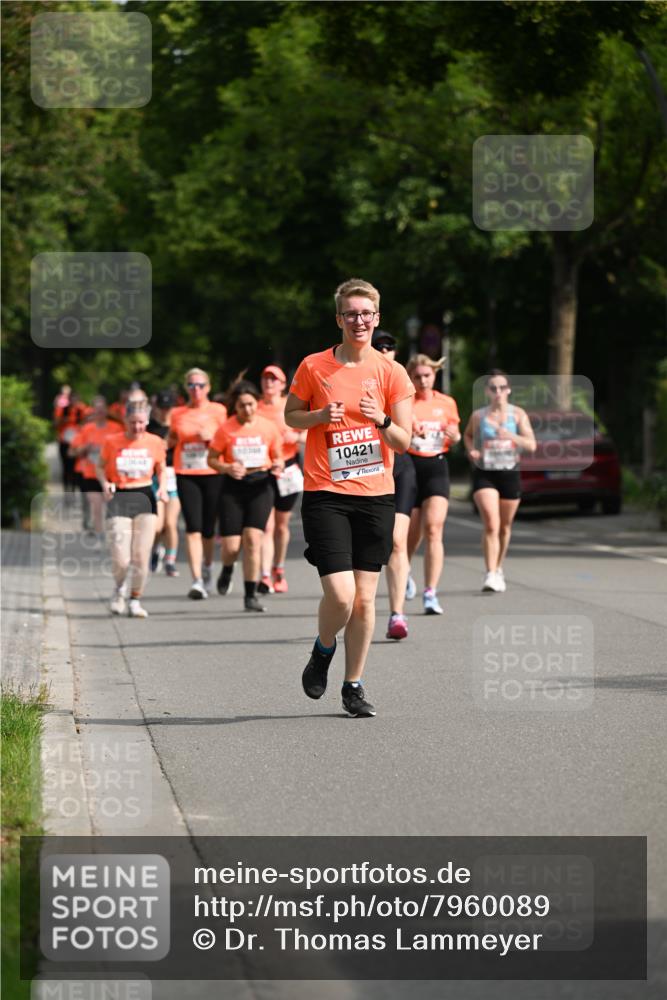 15.06.2025 - REWE Women's Run Dr. Thomas Lammeyer http://msf.ph/oto/7960089 15.06.2025 09:49:31 Laufen 10421 meine-sportfotos.de