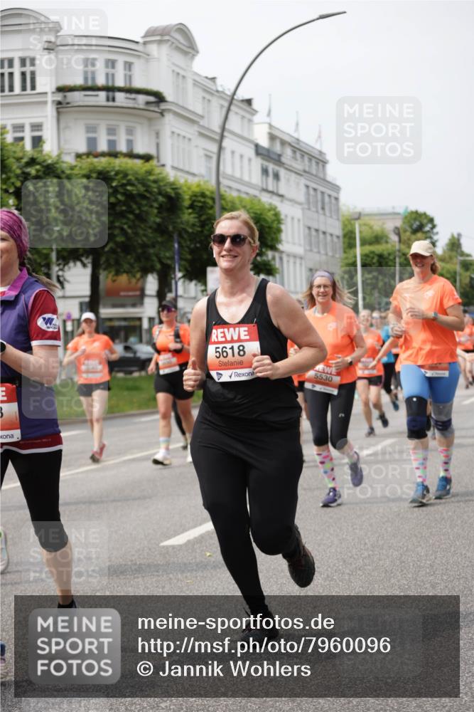 15.06.2025 - REWE Women's Run Jannik Wohlers http://msf.ph/oto/7960096 15.06.2025 09:45:16 Laufen 3, 5618, 5530 meine-sportfotos.de