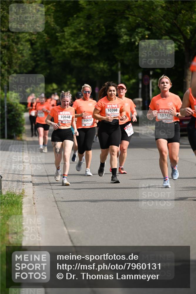 15.06.2025 - REWE Women's Run Dr. Thomas Lammeyer http://msf.ph/oto/7960131 15.06.2025 09:49:34 Laufen 10648, 10632, 10398, 10715, 10747 meine-sportfotos.de
