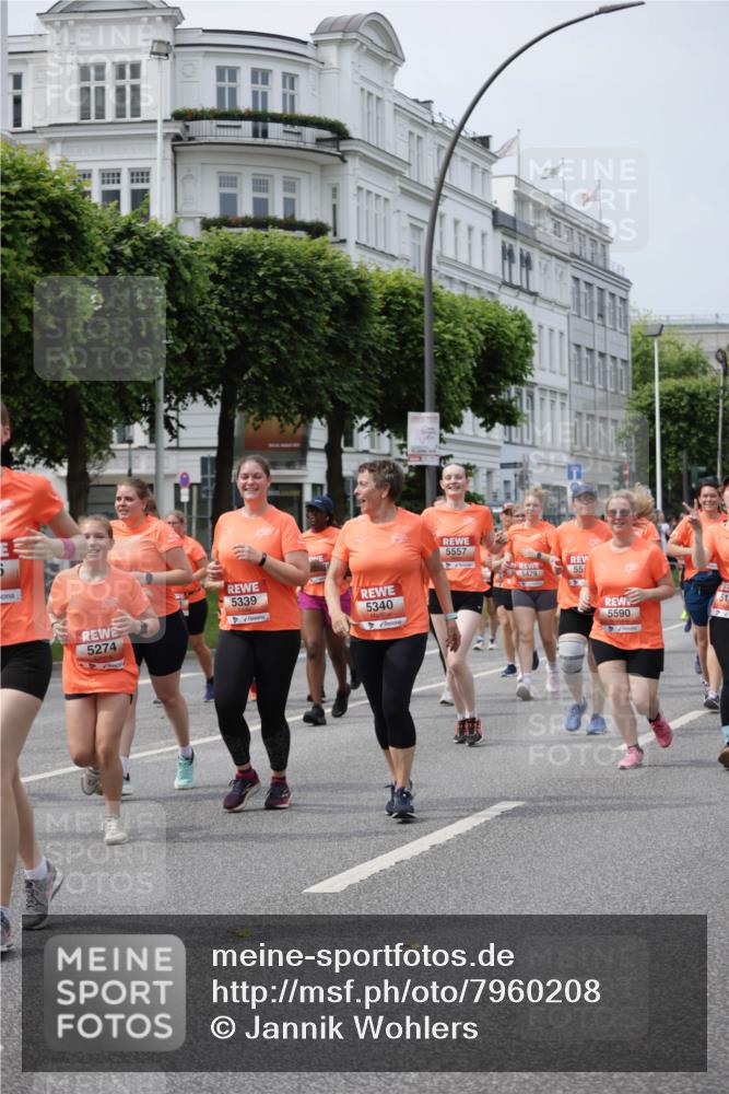 15.06.2025 - REWE Women's Run Jannik Wohlers http://msf.ph/oto/7960208 15.06.2025 09:45:24 Laufen 5339, 5274, 5340, 5557, 5479, 55, 5590 meine-sportfotos.de