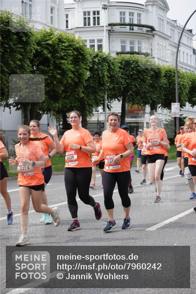15.06.2025 - REWE Women's Run Jannik Wohlers http://msf.ph/oto/7960242 15.06.2025 09:45:25 Laufen 5274, 5339, 534, 5557 meine-sportfotos.de
