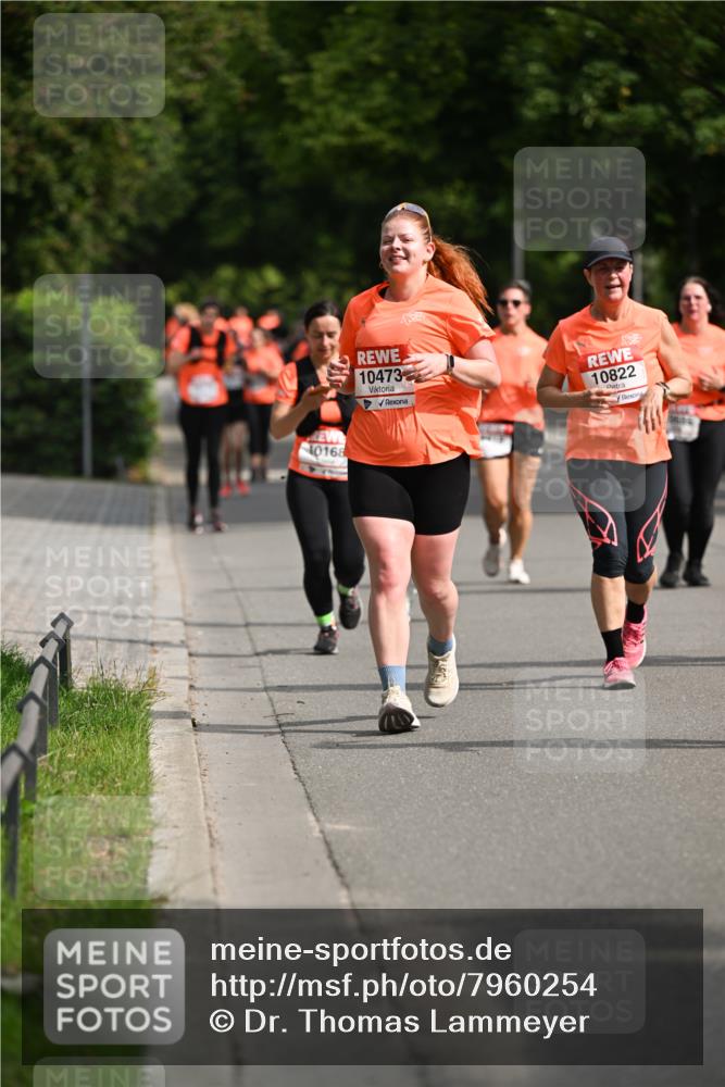15.06.2025 - REWE Women's Run Dr. Thomas Lammeyer http://msf.ph/oto/7960254 15.06.2025 09:49:42 Laufen 40168, 10473, 10822 meine-sportfotos.de