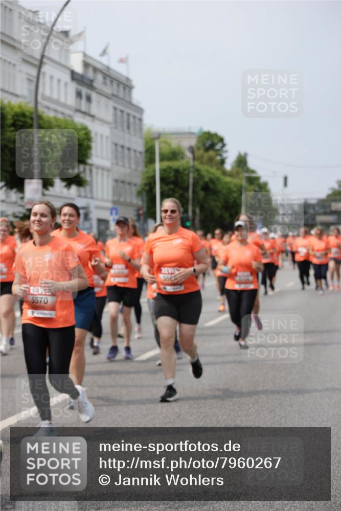 15.06.2025 - REWE Women's Run Jannik Wohlers http://msf.ph/oto/7960267 15.06.2025 09:45:27 Laufen 5570, 5662 meine-sportfotos.de