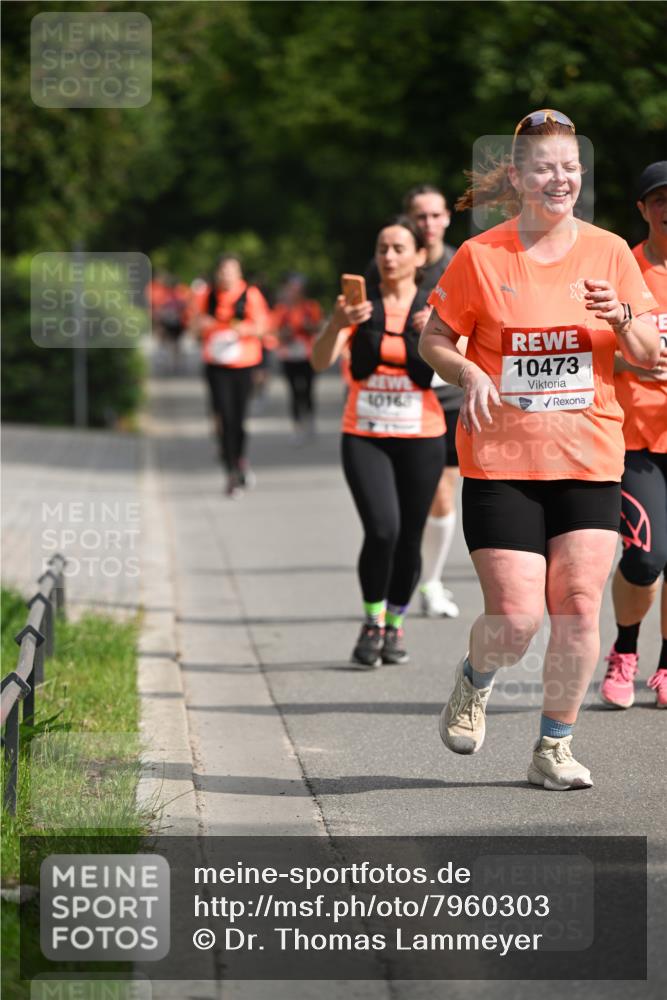 15.06.2025 - REWE Women's Run Dr. Thomas Lammeyer http://msf.ph/oto/7960303 15.06.2025 09:49:44 Laufen 10163, 10473 meine-sportfotos.de
