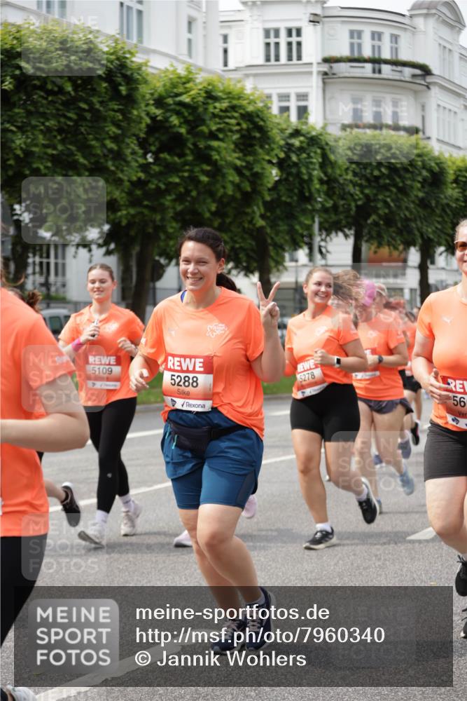 15.06.2025 - REWE Women's Run Jannik Wohlers http://msf.ph/oto/7960340 15.06.2025 09:45:29 Laufen 5109, 5288, 5278, 56 meine-sportfotos.de