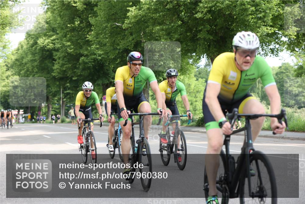 15.06.2025 - 7 Türme Triathlon Yannick Fuchs http://msf.ph/oto/7960380 15.06.2025 09:55:57 Radfahren 51, 52, 53, 55, 93, 94, 95, 115 meine-sportfotos.de