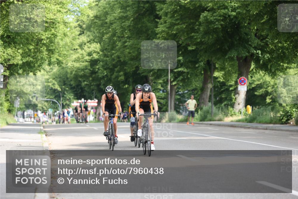 15.06.2025 - 7 Türme Triathlon Yannick Fuchs http://msf.ph/oto/7960438 15.06.2025 09:56:00 Radfahren 52, 53, 55, 57, 93, 94, 95, 115 meine-sportfotos.de