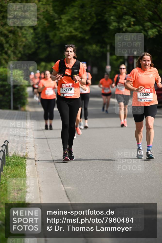 15.06.2025 - REWE Women's Run Dr. Thomas Lammeyer http://msf.ph/oto/7960484 15.06.2025 09:49:51 Laufen 10779, 10380 meine-sportfotos.de
