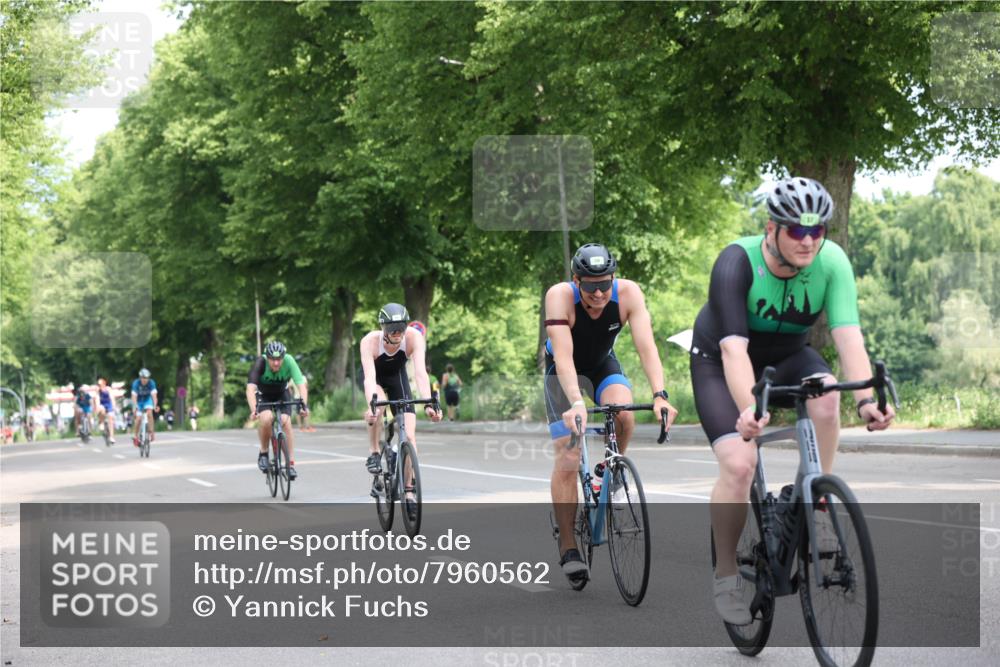 15.06.2025 - 7 Türme Triathlon Yannick Fuchs http://msf.ph/oto/7960562 15.06.2025 09:56:06 Radfahren 5, 57 meine-sportfotos.de