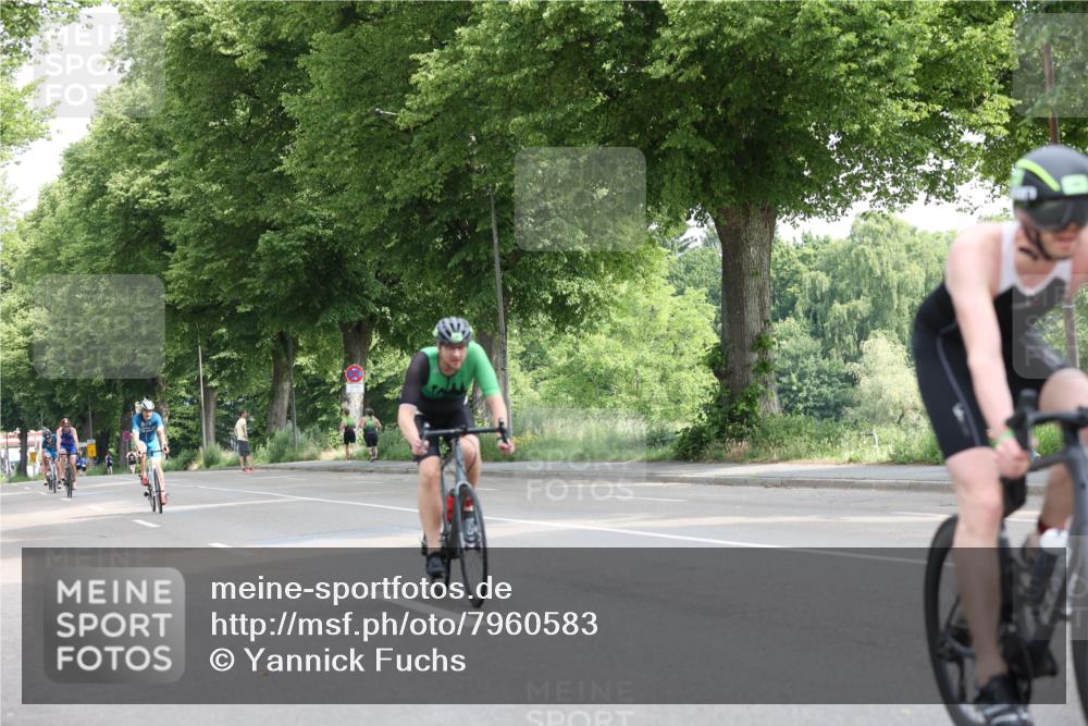 15.06.2025 - 7 Türme Triathlon Yannick Fuchs http://msf.ph/oto/7960583 15.06.2025 09:56:07 Radfahren 5, 57 meine-sportfotos.de