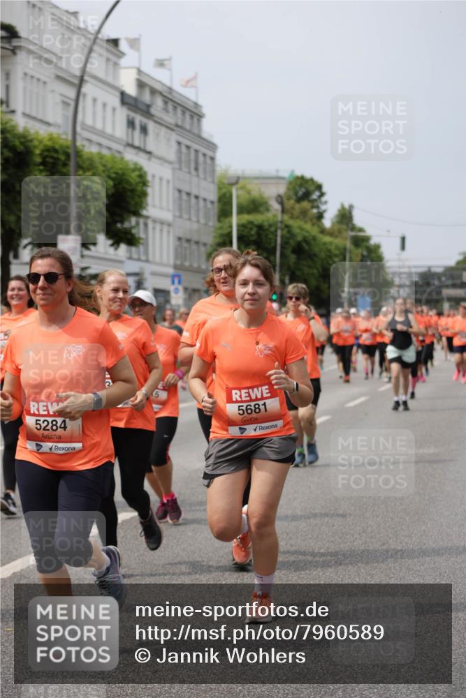 15.06.2025 - REWE Women's Run Jannik Wohlers http://msf.ph/oto/7960589 15.06.2025 09:45:37 Laufen 5284, 5681 meine-sportfotos.de