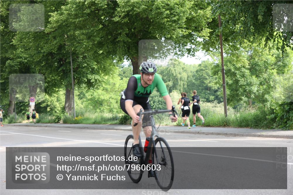 15.06.2025 - 7 Türme Triathlon Yannick Fuchs http://msf.ph/oto/7960603 15.06.2025 09:56:08 Radfahren 5, 57 meine-sportfotos.de