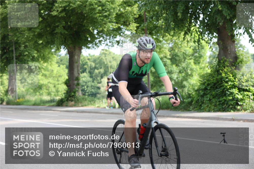 15.06.2025 - 7 Türme Triathlon Yannick Fuchs http://msf.ph/oto/7960613 15.06.2025 09:56:08 Radfahren 5, 57 meine-sportfotos.de