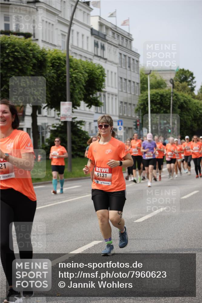 15.06.2025 - REWE Women's Run Jannik Wohlers http://msf.ph/oto/7960623 15.06.2025 09:45:39 Laufen 21, 5131 meine-sportfotos.de