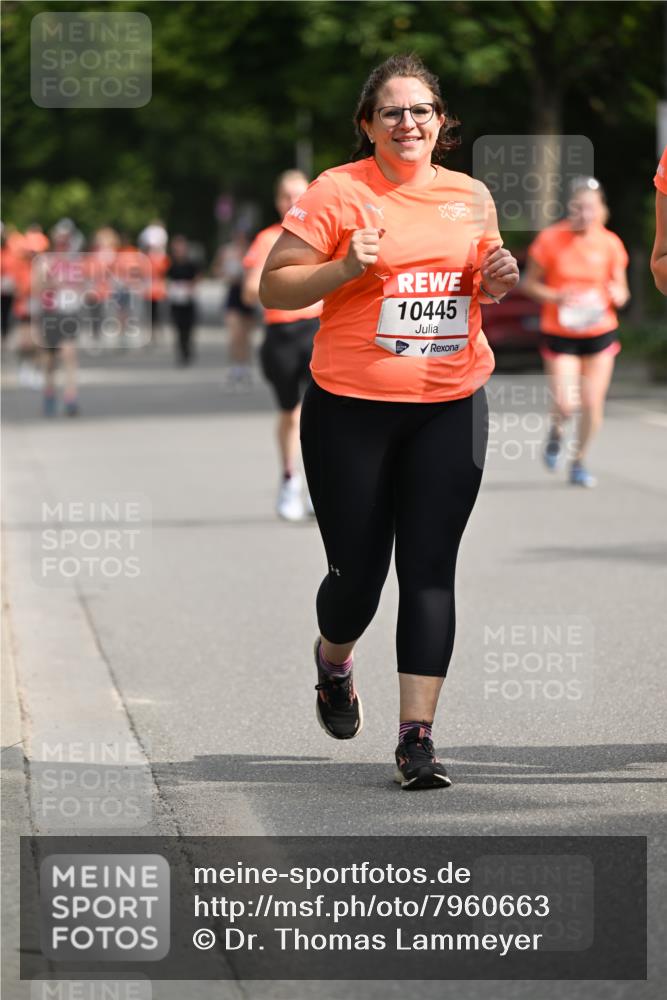15.06.2025 - REWE Women's Run Dr. Thomas Lammeyer http://msf.ph/oto/7960663 15.06.2025 09:49:59 Laufen 10445 meine-sportfotos.de