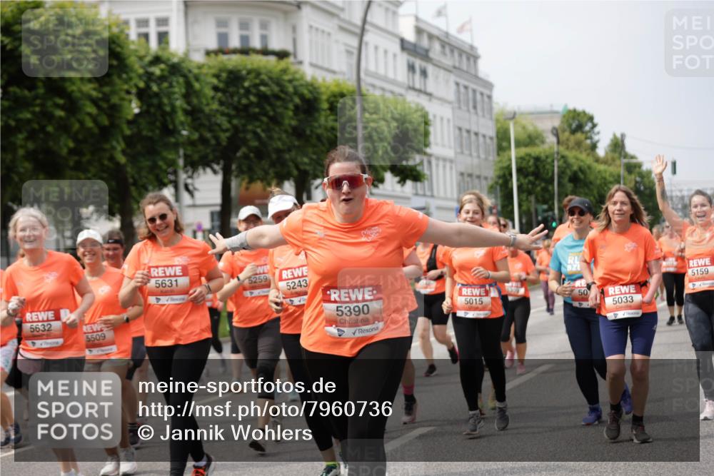 15.06.2025 - REWE Women's Run Jannik Wohlers http://msf.ph/oto/7960736 15.06.2025 09:45:51 Laufen 5632, 5509, 5631, 5259, 5243, 5390, 5015, 5159, 50, 5033 meine-sportfotos.de