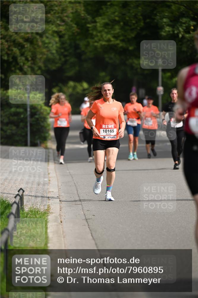15.06.2025 - REWE Women's Run Dr. Thomas Lammeyer http://msf.ph/oto/7960895 15.06.2025 09:50:10 Laufen 10165 meine-sportfotos.de