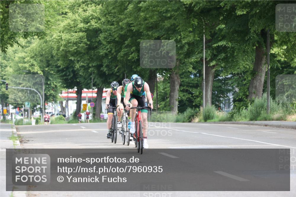 15.06.2025 - 7 Türme Triathlon Yannick Fuchs http://msf.ph/oto/7960935 15.06.2025 09:59:48 Radfahren 149 meine-sportfotos.de